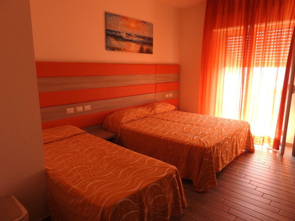Chrismare Hotel Маццео Екстер'єр фото